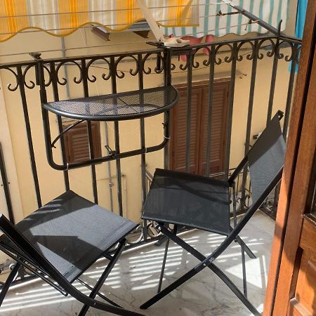 Mela'S House Apartments 체팔루 외부 사진